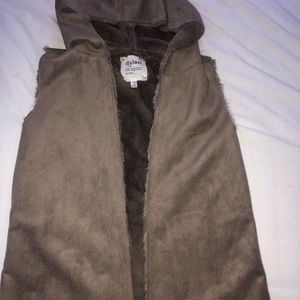 Dylan Vest